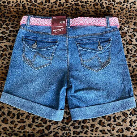 Shorts Girls Arizona Jean Company Midi Cuffed Denim pockets pink belt 12 NWT
C - Picture 2 of 9